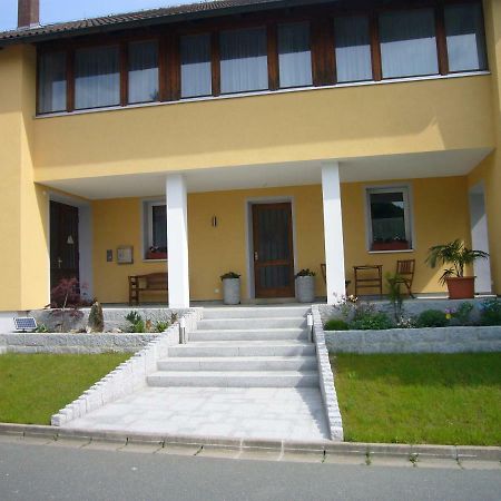 Ferienwohnung Im Alten Schulhaus - Keine Monteure Plech Extérieur photo